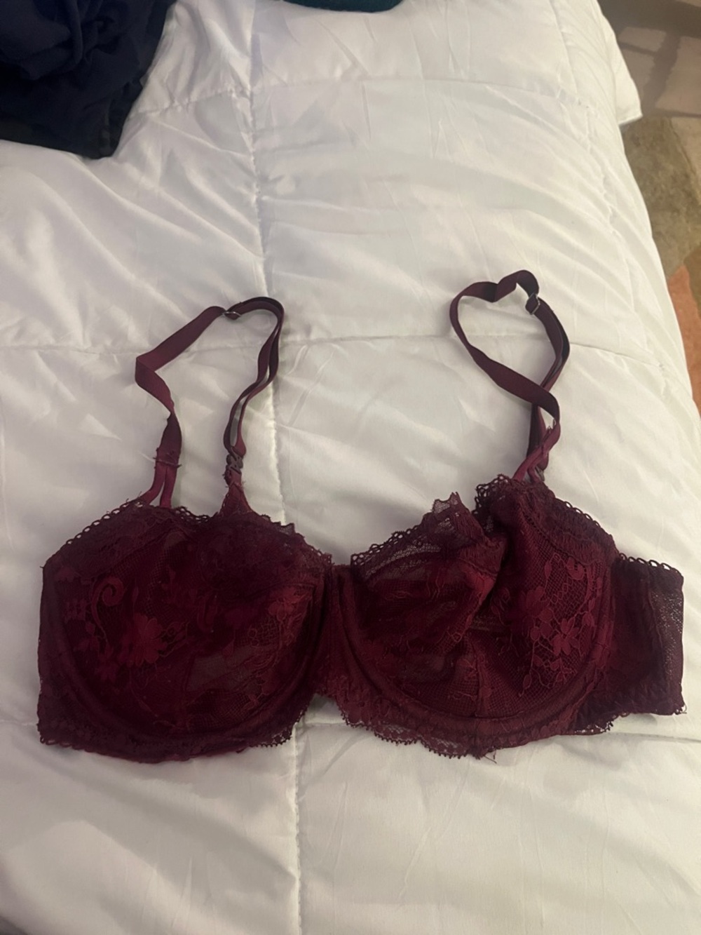 Victoria's Secret Lace Underwire Bra in Deep Wine